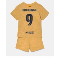 Fotbalové Dres Barcelona Robert Lewandowski #9 Dětské Venkovní 2022-23 Krátký Rukáv (+ trenýrky)